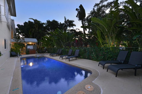 Port Douglas Apartments - Adults Only Oasis - Accommodation Ballina 20