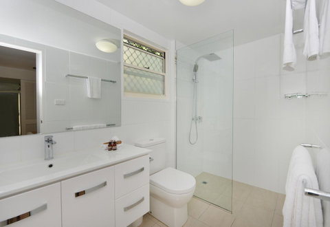 Port Douglas Apartments - Adults Only Oasis - Accommodation Ballina 32