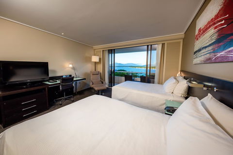 Hilton Cairns - Accommodation Ballina 6