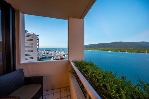 Hilton Cairns - Accommodation Ballina 30