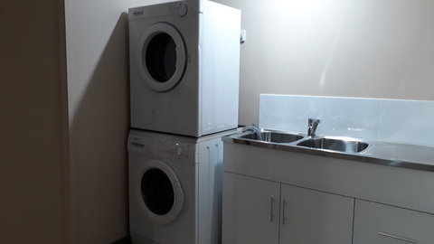 Private Apartment With Scenic Gardens - Accommodation Ballina 16