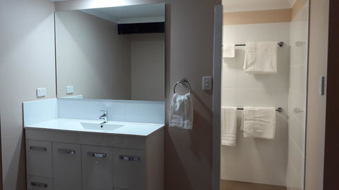 Private Apartment With Scenic Gardens - Accommodation Ballina 6