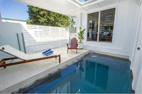 Reflections Emerald Villa 1 - Accommodation Ballina 5