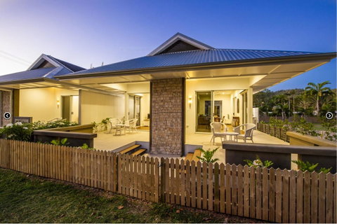Reflections Topaz Villa 2 - Accommodation Ballina 9