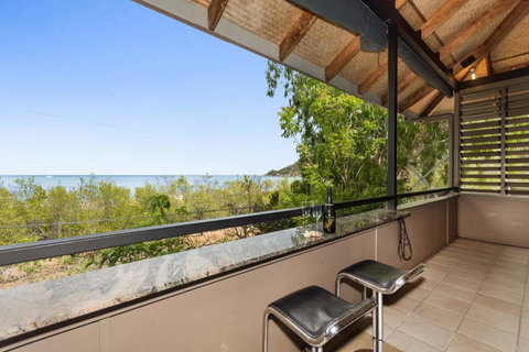 Absolute Beachfront - Accommodation Ballina 3