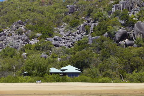 Absolute Beachfront - Accommodation Ballina 9