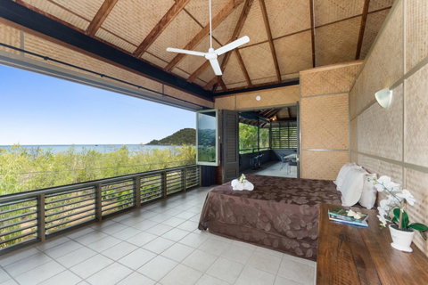 Absolute Beachfront - Accommodation Ballina 6