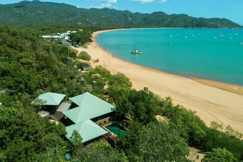 Absolute Beachfront - Accommodation Ballina 0