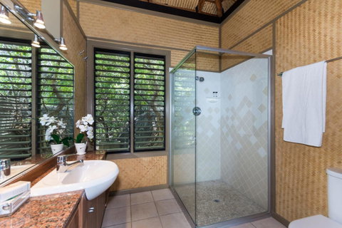 Absolute Beachfront - Accommodation Ballina 4