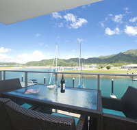 Blue on Blue Superior Studio Room 1241 - Accommodation Ballina