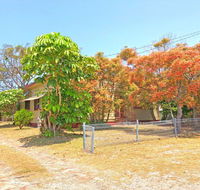 'Daves Place' 27 Rigney St - Holiday house with WIFI Aircon  Boat Parking - Accommodation Ballina