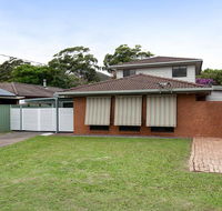'Willows At The Bay' 111 Horace St - Large House with Aircon WIFI and Boat Parking. - Accommodation Ballina