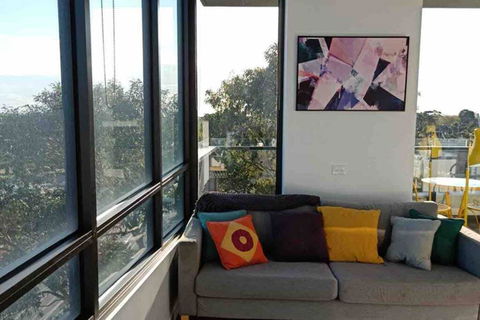 , Elsternwick, Impressive 2bed:carspot:15mins To CBD - Accommodation Ballina 3