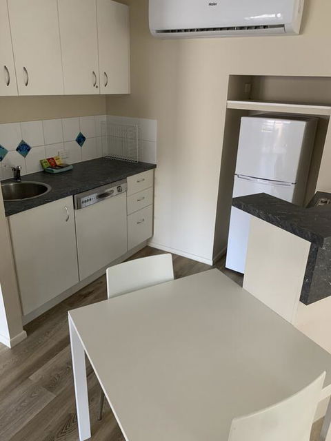 1 Bedroom Unit In 4 Star Tropical Resort In Noosaville - Accommodation Ballina 2
