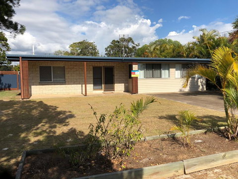 10 Cypress Avenue - Rainbow Beach, Fantastic Beach Location - Accommodation Ballina 0