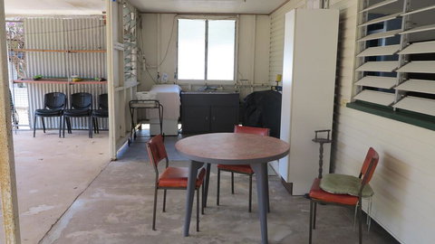 12 Wansfell Street Picnic Bay - Accommodation Ballina 1