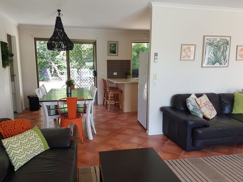 13 Coora Court - Sleeps 6, Pool, Air Con, Pets - Accommodation Ballina 1