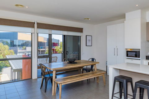 13 Shore Place - Accommodation Ballina 0