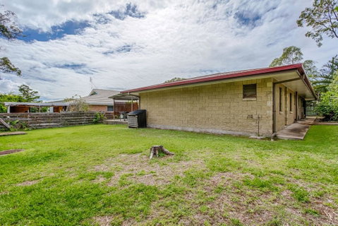 14 Double Island Drive - Rainbow Beach, Large Holiday House With Pool,Pets Welcome, Free Wi-Fi - Accommodation Ballina 3