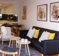 2 Bdrm Apt in Annandale with Courtyard  Parking - Accommodation Ballina