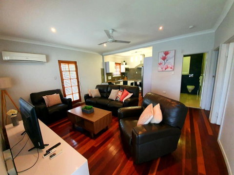2 Bedroom Cottage - Accommodation Ballina 1