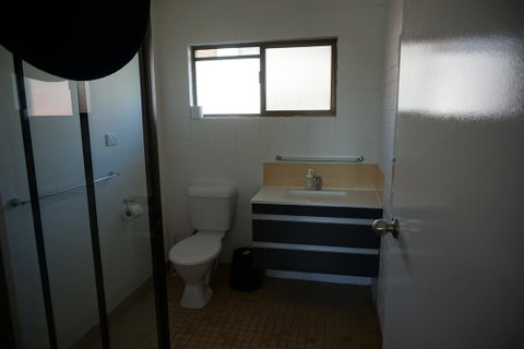 2-29 Rumbalara Avenue - Rainbow Beach, Bring Your Dog Or Your Cat Or Bring Both, Free Wi-Fi - Accommodation Ballina 1