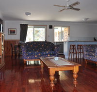 23 Carlo Road - Lowset family home within walking distance to the shopping centre. Pet friendly - Accommodation Ballina