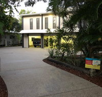 25 Naiad Court - Rainbow Shores The Ultimate Beachside Executive Property Air conditioned - Accommodation Ballina
