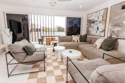 C & C By The Sea - Accommodation Ballina 2