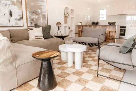 C & C By The Sea - Accommodation Ballina 1
