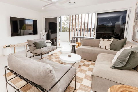 C & C By The Sea - Accommodation Ballina 4