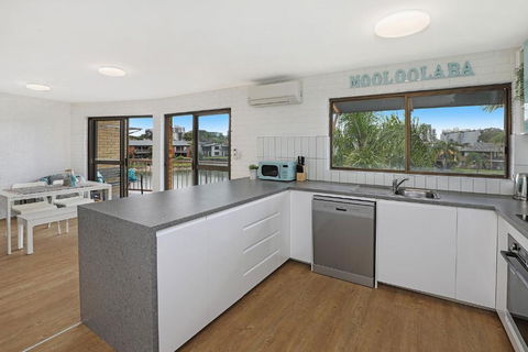 CANAL7-ON THE MOOLOOLABA CANAL! - Accommodation Ballina 1