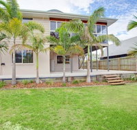 29 Cypress Avenue - Rainbow Beach Close to the beach with a pool - Accommodation Ballina