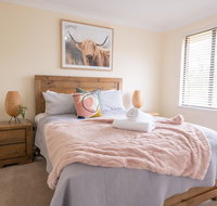 42 Rosemary Lane - Central Orange - Spacious Family Home - Quiet Lane - Accommodation Ballina