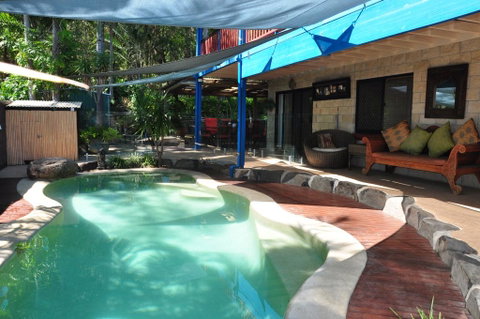 43 Double Island Drive - Two Level Holiday Home With Swimming Pool. Located Close To Beach And CBD - Accommodation Ballina 0