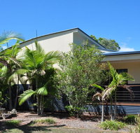 44 Cypress Avenue - Holiday home in a quiet location close to patrolled beach and CBD - Accommodation Ballina