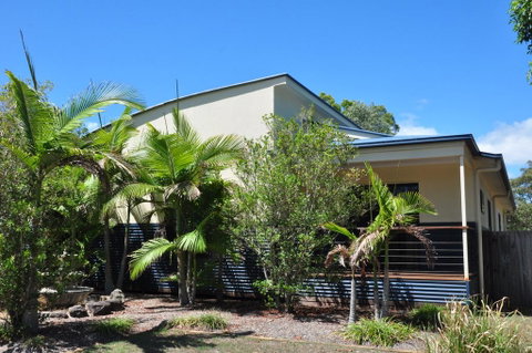 44 Cypress Avenue - Holiday Home In A Quiet Location, Close To Patrolled Beach And CBD - Accommodation Ballina 0