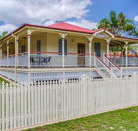 5 Bomburra Court - Rainbow Beach Ticks All The Boxes Pool Shed Fenced Yard Pet Friendly - Accommodation Ballina