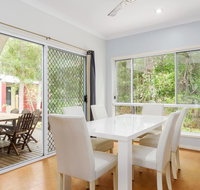 6 Ibis Court - Modern tropical family home with inground swimming pool  outdoor entertaining area - Accommodation Ballina
