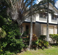 8 Hakea Place - Family Home on a Quiet Street Close to Beach  Shops Pet Friendly - Accommodation Ballina