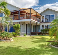 90 Cooloola Drive - Rainbow Beach Luxury Beach House Ocean Views - Accommodation Ballina