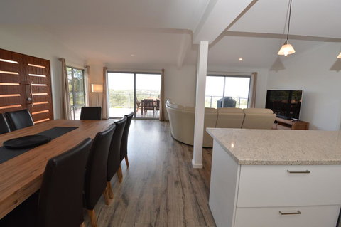 91 Berrambool Drive - Accommodation Ballina 1