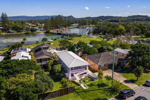 A PERFECT STAY - Sunset Beach - Riverside - Accommodation Ballina 2