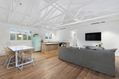A PERFECT STAY - Sunset Beach - Summer Breeze - Accommodation Ballina 0