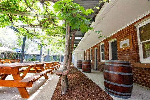 Abermain Hotel - Accommodation Ballina 0
