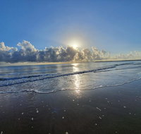 ABSOLUTE BEACH FRONT MACKAY - Comfort Resort Blue Pacific - Accommodation Ballina