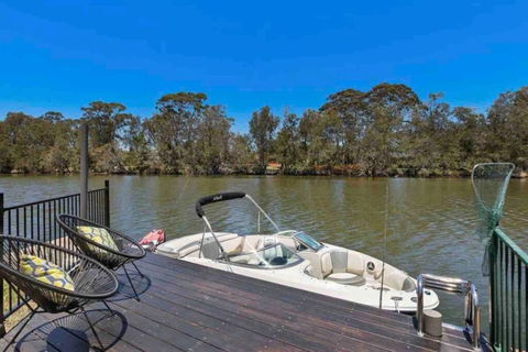 DOCK 08 Riverside Entertainer Pets Welcome - Accommodation Ballina 0