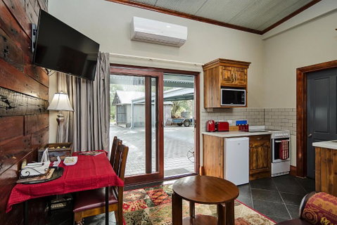 Eagle Foundry Bed & Breakfast - Accommodation Ballina 3