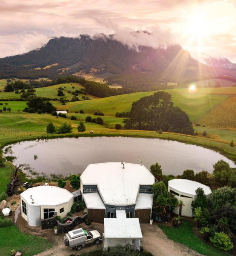 Eagles Nest Retreat - Accommodation Ballina 0