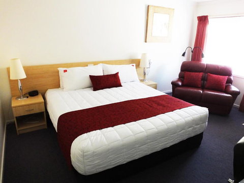 Edinburgh Motor Inn - Accommodation Ballina 2